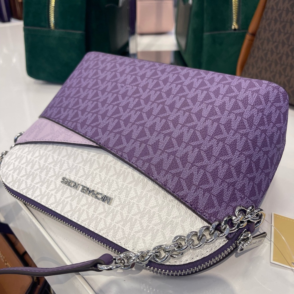MICHAEL KORS Jet Set Travel Color-Block Signature Logo Crossbody Bag
Dark Purple - Picture 3 of 16